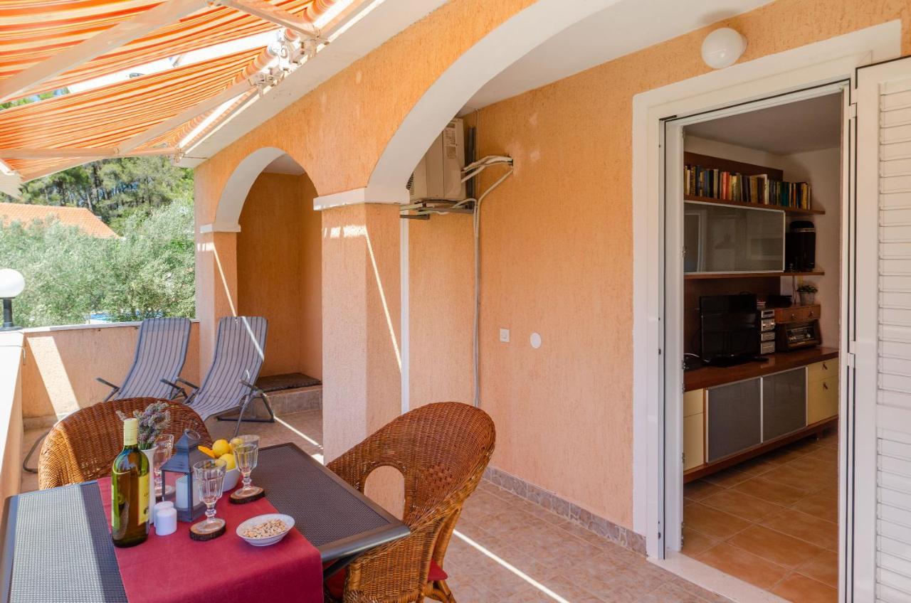 Apartment Tanja Vela Luka Eksteriør bilde