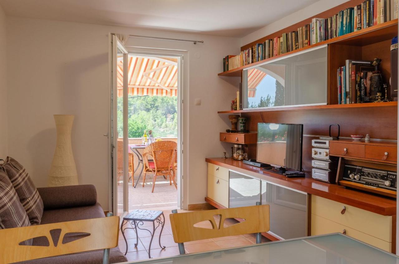 Apartment Tanja Vela Luka Eksteriør bilde