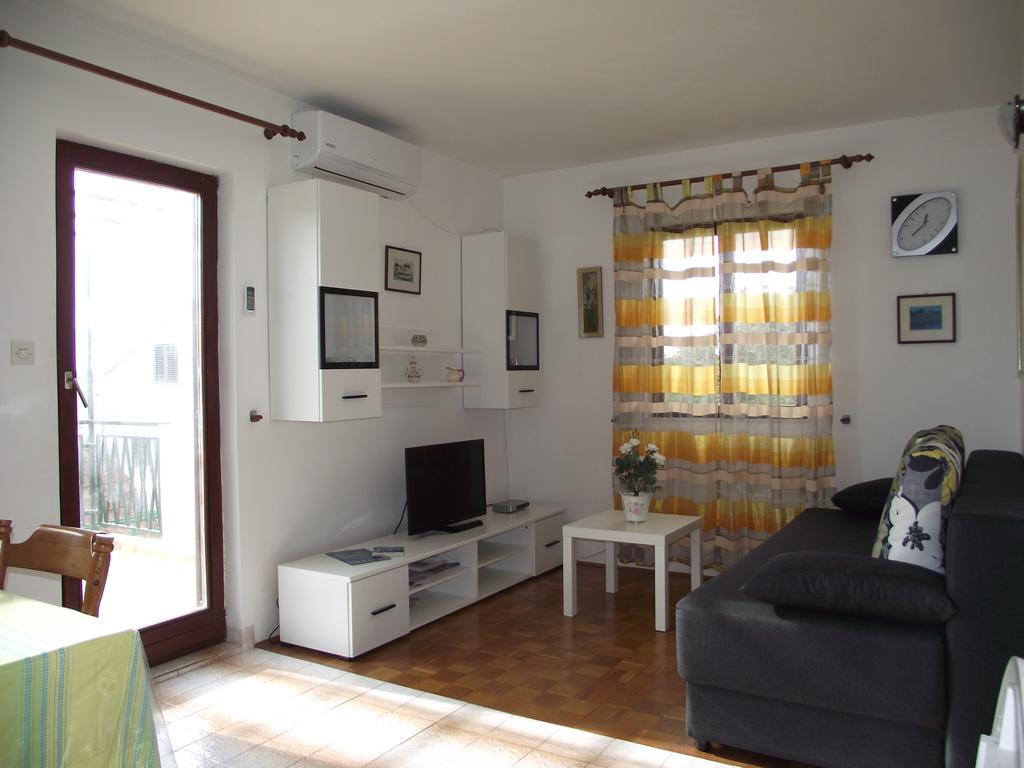 Apartment Tanja Vela Luka Eksteriør bilde